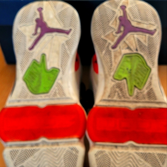 Jordan zoom 92 (HS) - Picture 2 of 6